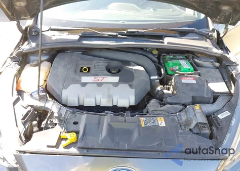 2016 Ford Focus St from USA, damaged, VIN 1FADP3L97GL261777